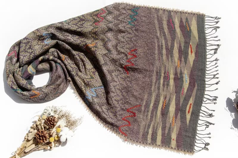 喀什米爾Cashmere/水煮羊毛披肩/針織圍巾/刺繡圍巾/羊絨披巾-花
