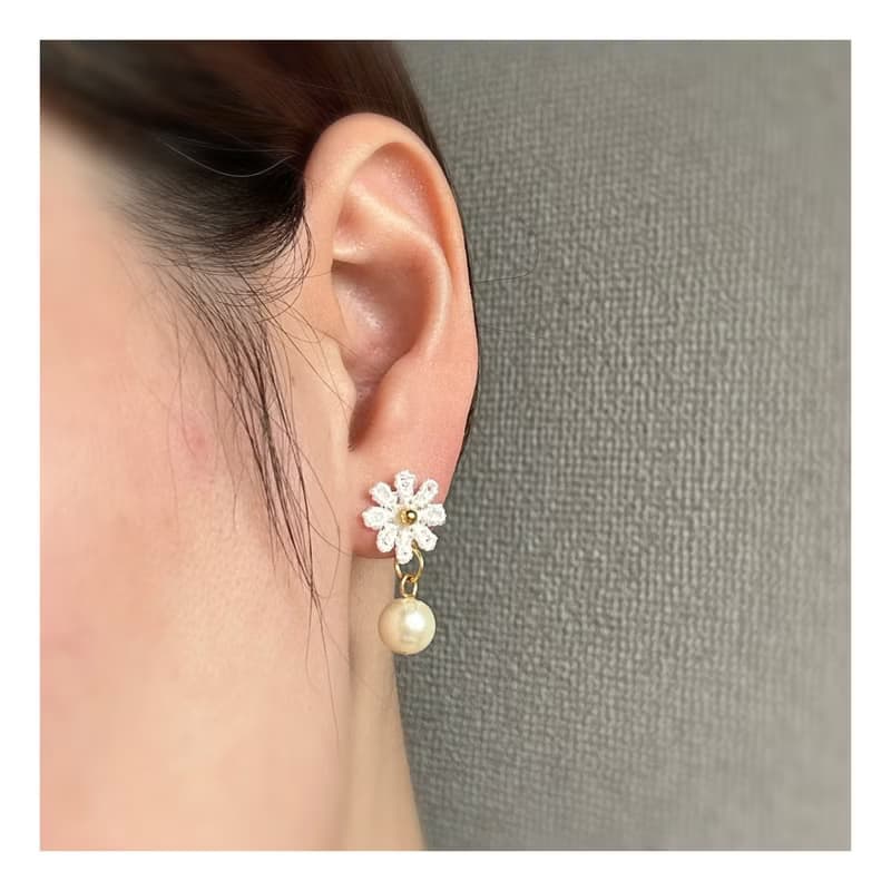 ピアス 一粒パールのデイジー フラワー