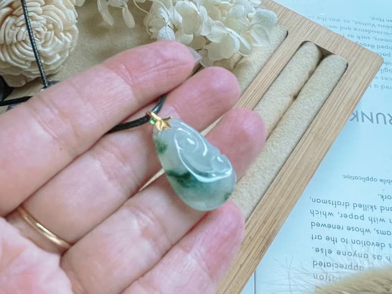 18K純金 天然緬甸藍水飄花A貨翡翠如意吊墜 l 送禮