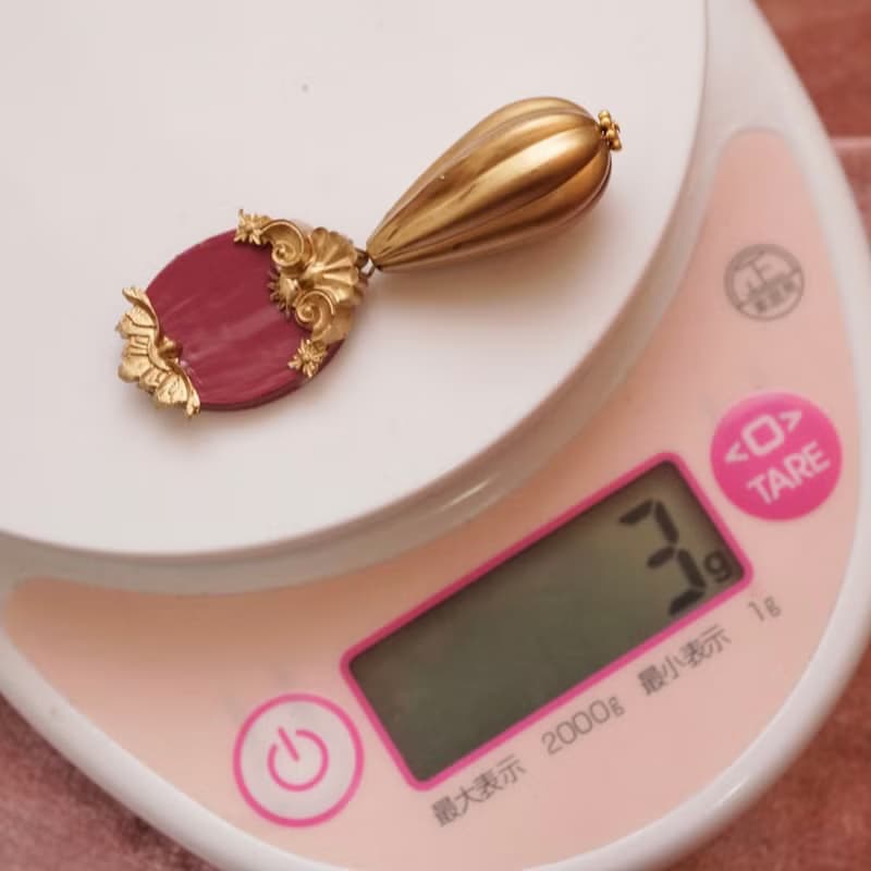 ロココレリーフ ピアス/イヤリング
