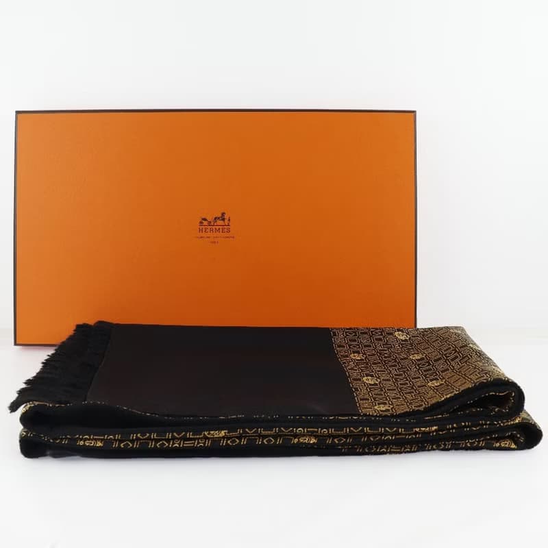 【日本直送】エルメス HERMES マフラー シルク × アンゴラ 黒 ユニセックス【中古】