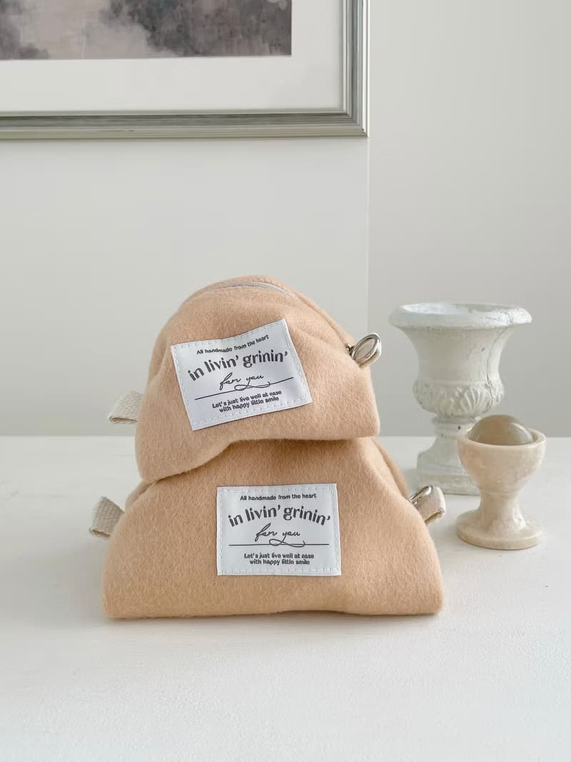 wool macaron pouch S_peach