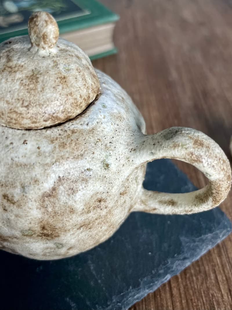 糖霜可可茶壺