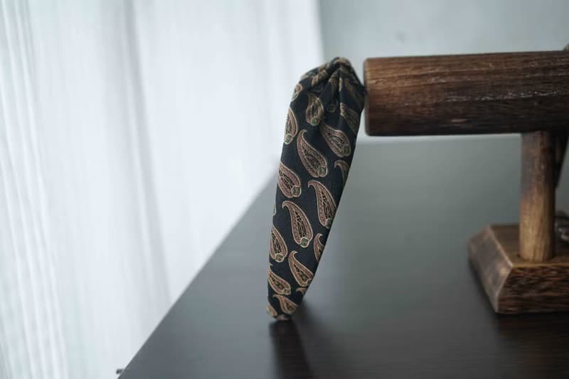 古董領帶改製手工髮箍-CHANEL香奈兒-變形蟲緹花-黑