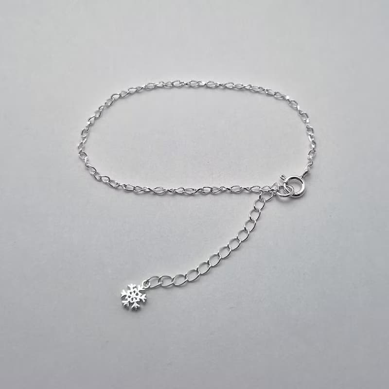 (925 Sterling Silver) Twinkle Snowflake Bracelet