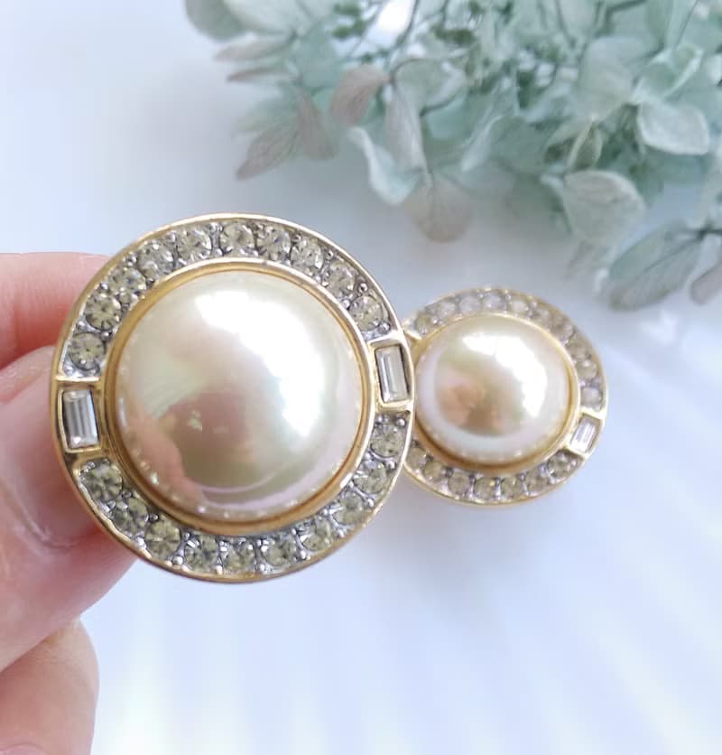 Vintage Jewelry 西洋古董飾品 優雅 都會 仿珠鑽 夾式耳環