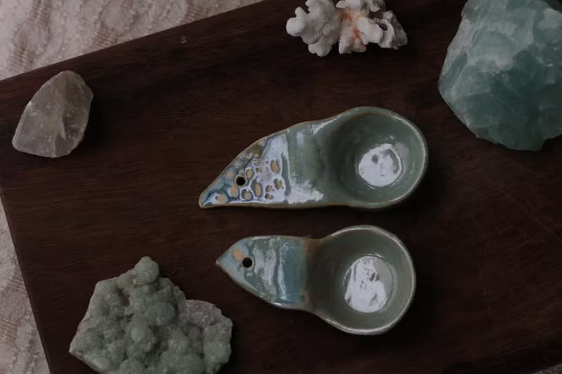 純手捏藍綠色小鳥形象陶瓷湯匙/陶匙(1對)