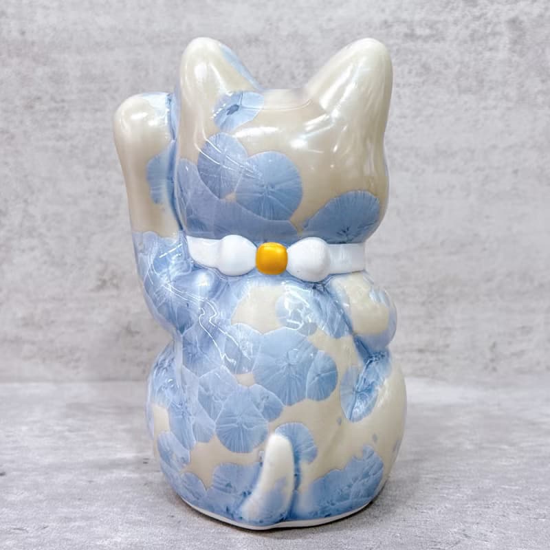 【瑞氣千祥】日本清水燒招財貓 | 花結晶 銀藤 億万両 右