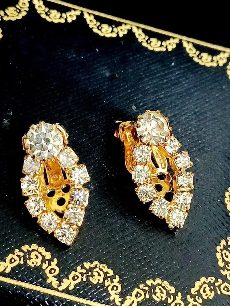 vintage jewelry  典雅金色環圈萊茵 夾式耳環