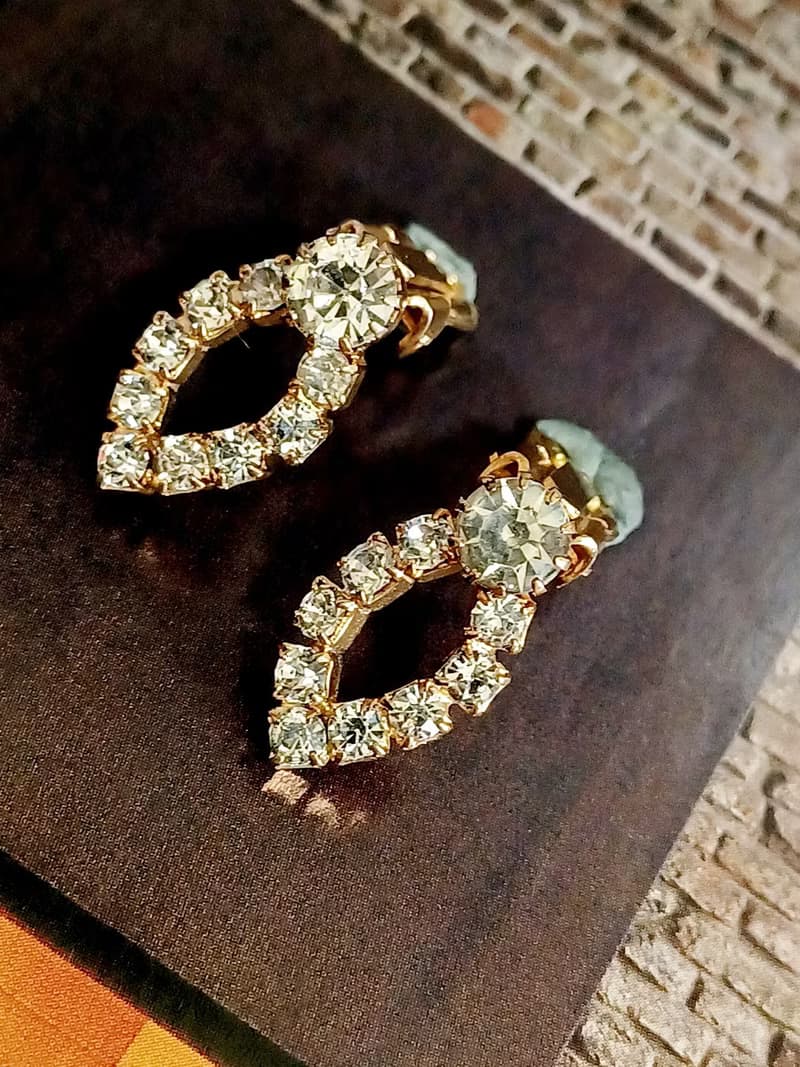 vintage jewelry  典雅金色環圈萊茵 夾式耳環