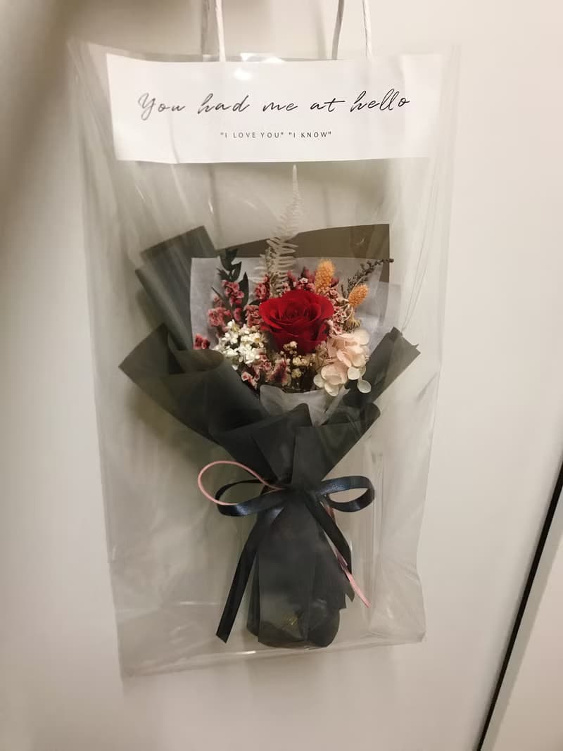Miss。花謎 【唯一】永生玫瑰花束
