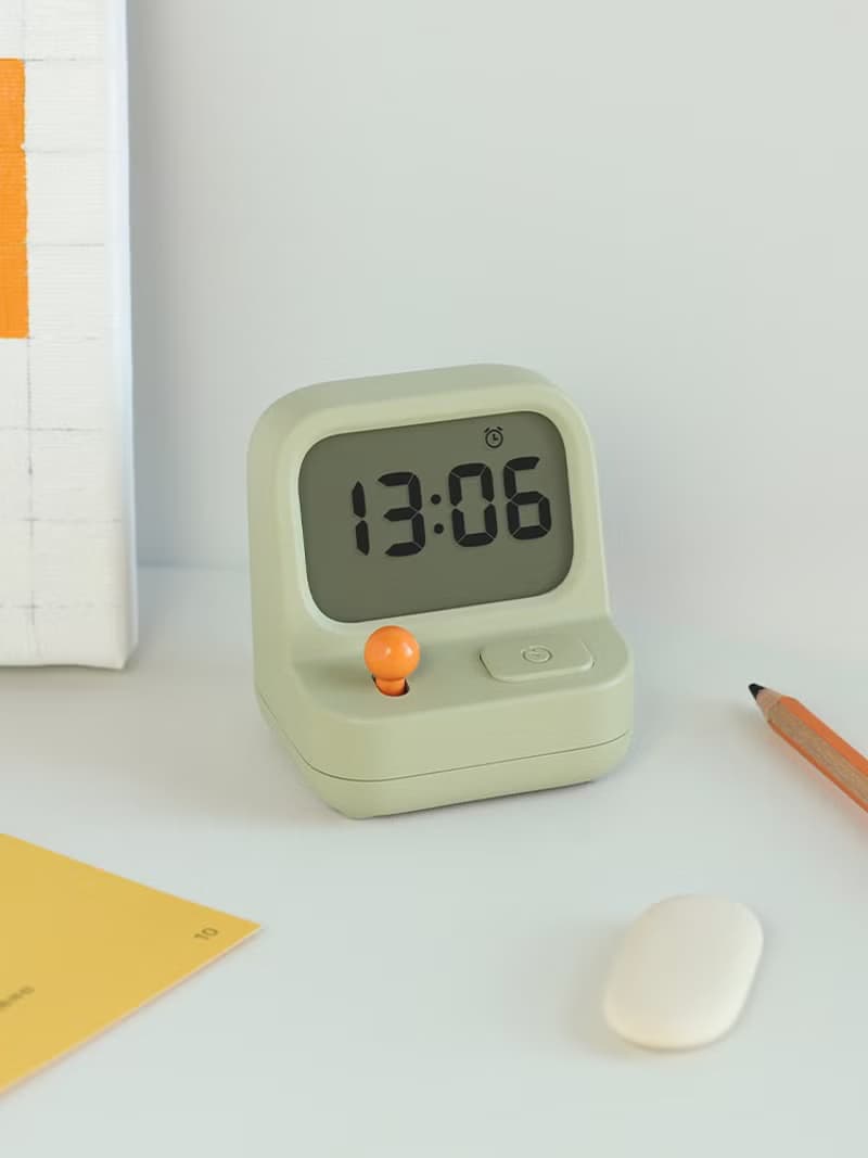 遊戲機鬧鐘 GAMEBOY ALARM CLOCK