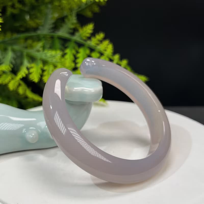 精品 紫灰色瑪瑙開口手鐲 54MM 冰潤起光雕刻貓爪 辟邪化煞增福