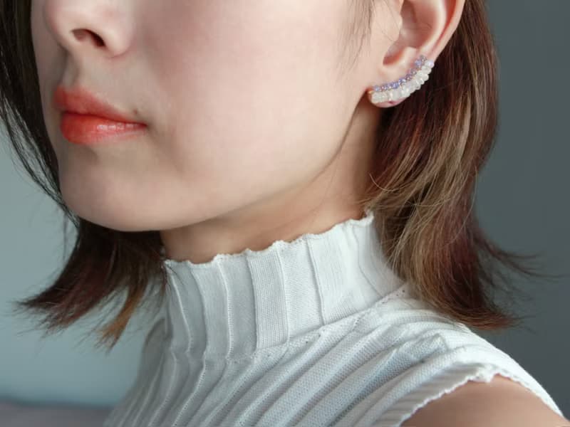 14kgf-tanzanite × rainbow moon stone classical ear climber