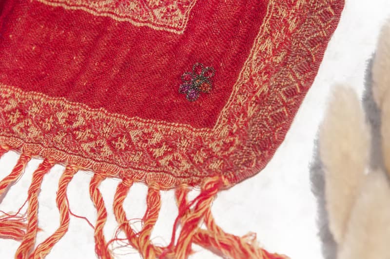 保暖毛毯 水煮羊毛披肩/針織圍巾/刺繡圍巾/羊絨披巾/喀什米爾Cashmere 聖誕節禮物 交換禮物 母親節 父親節-花