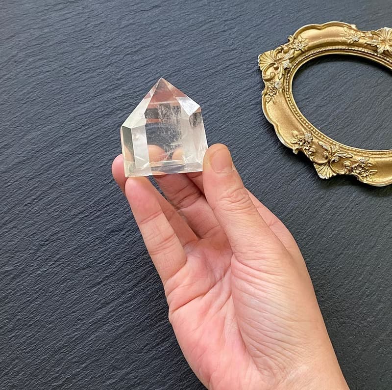 能量擺件-天使之翼 天然冰透可愛胖胖藍針白水晶能量柱 冥想 療癒