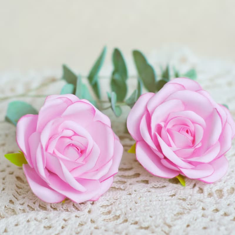 Flower hair clip or ties. Hair ornaments girls. Floral hair accessories 粉紅色的髮飾