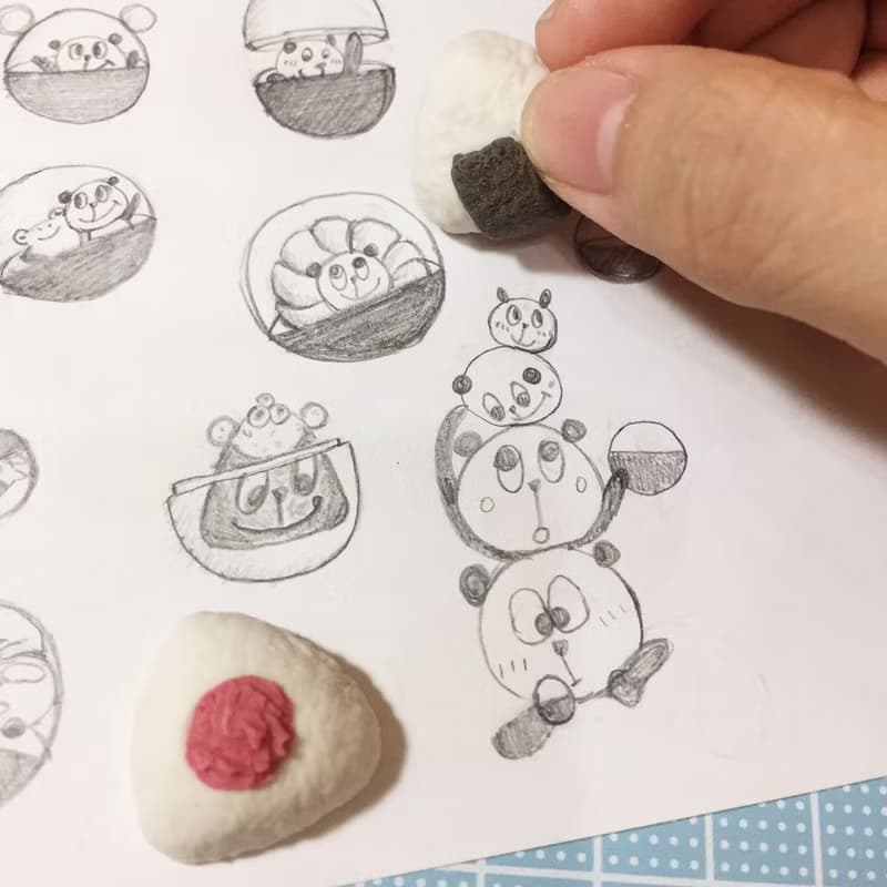 三角飯糰造型橡皮擦（兩個一組） ((滿600隨機送神秘小禮物))