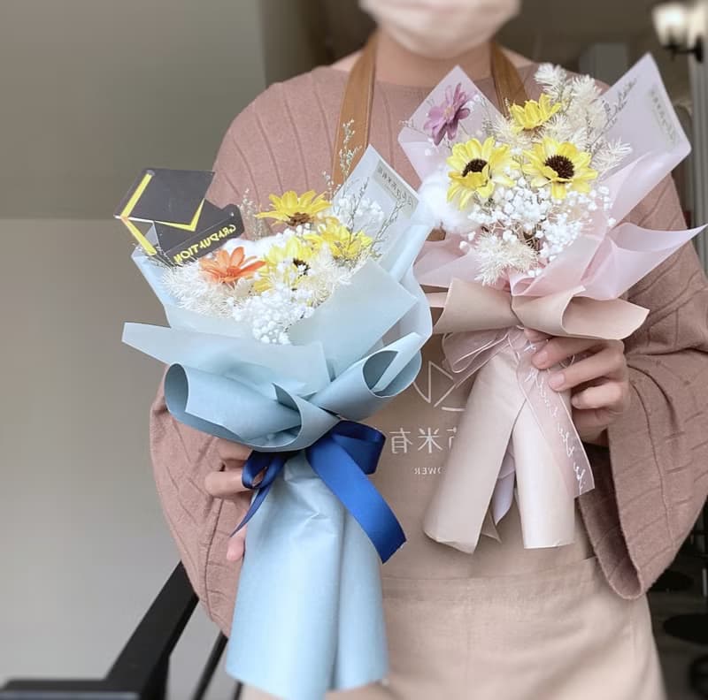 芮米有花_畢業小向日葵花束 乾燥花 韓式花束