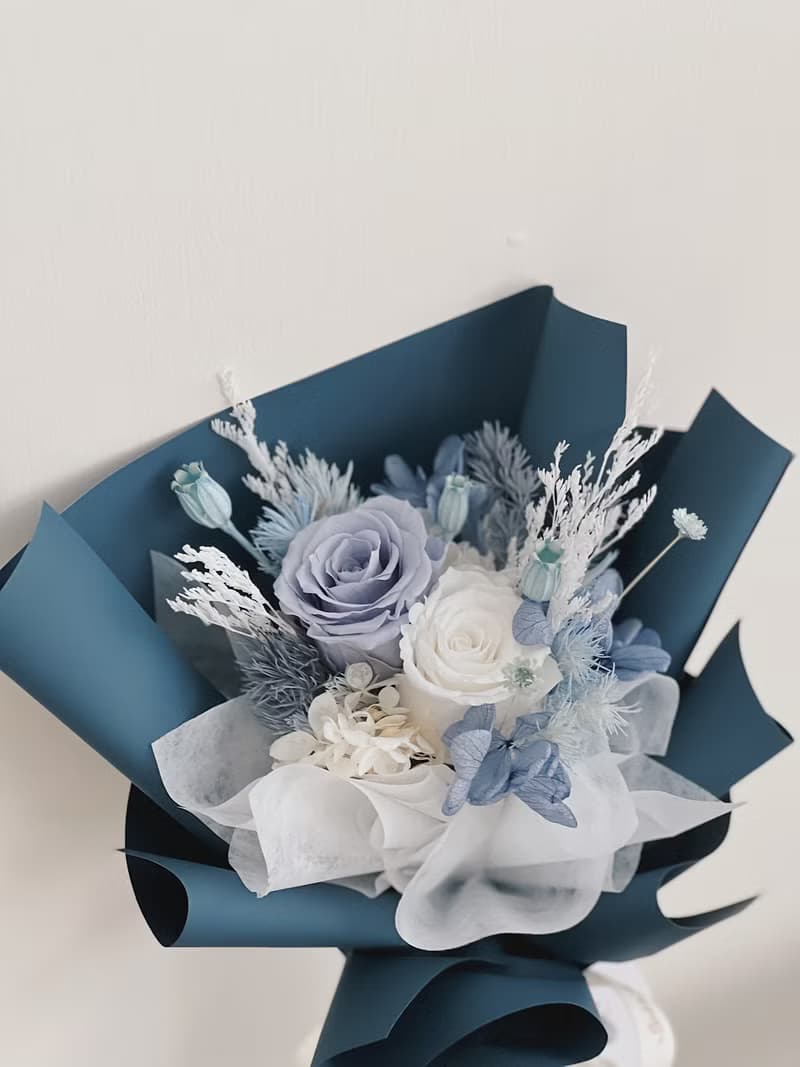 【永生玫瑰花花束】• 情人節/永生玫瑰花/永生玫瑰花花束/玫瑰花