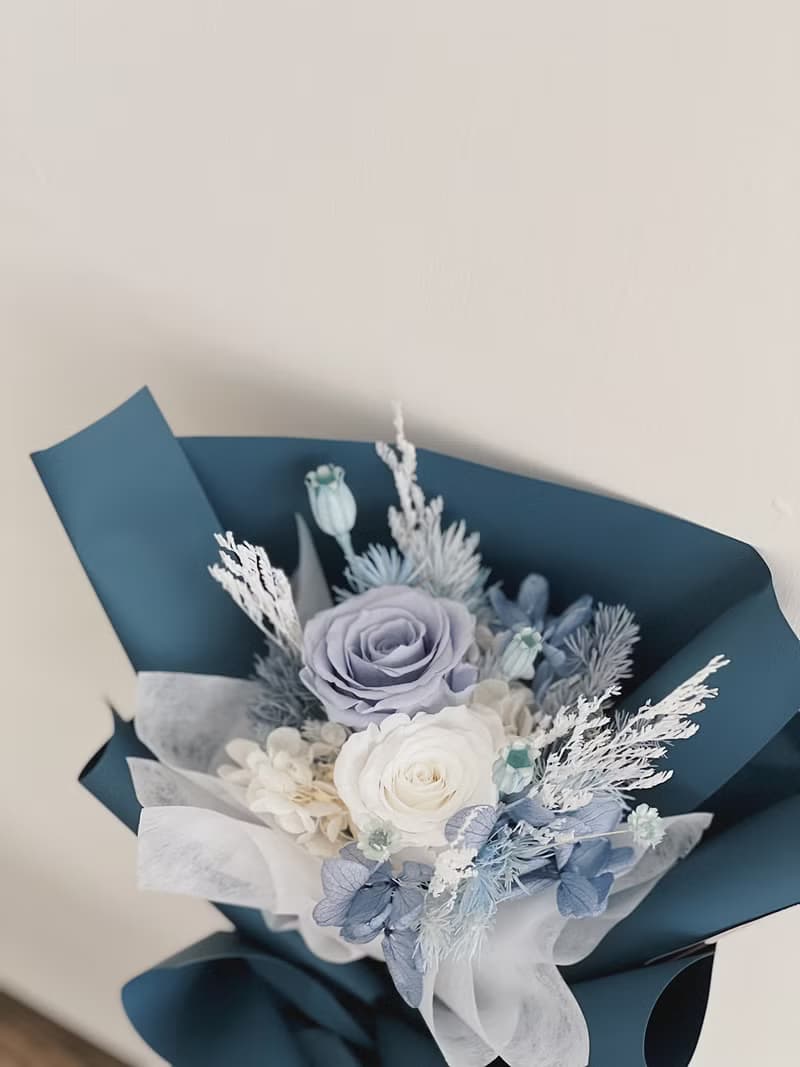 【永生玫瑰花花束】• 情人節/永生玫瑰花/永生玫瑰花花束/玫瑰花