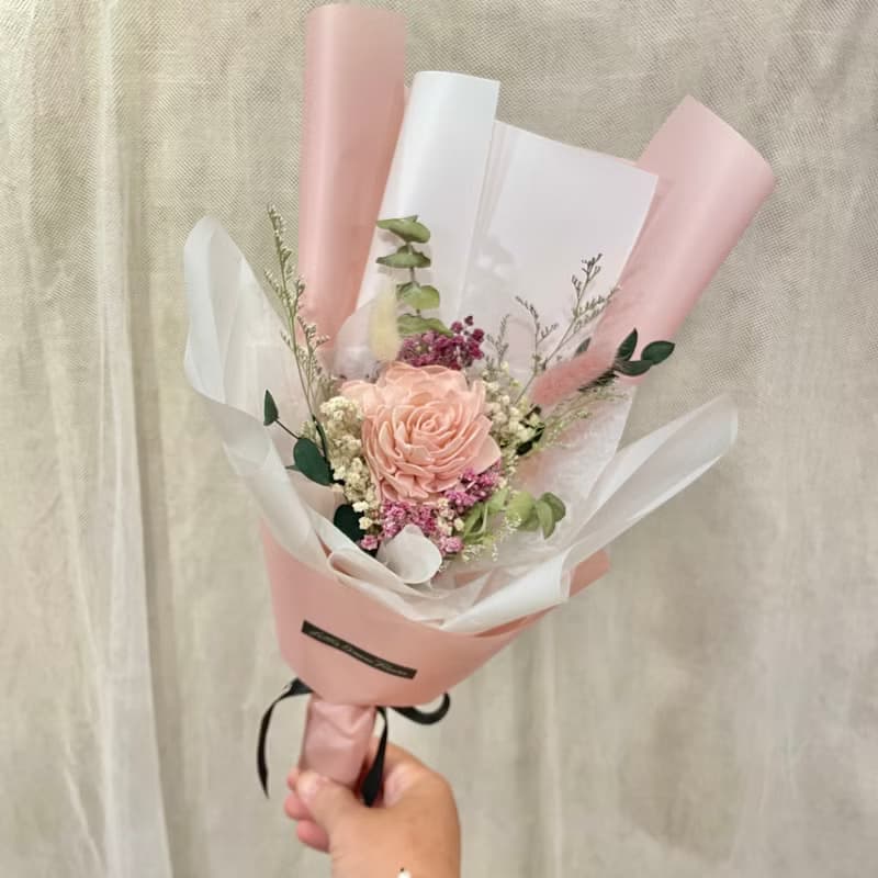 | 小夢境花藝 | 索拉大里花 乾燥小花束 見面禮物 交換禮物