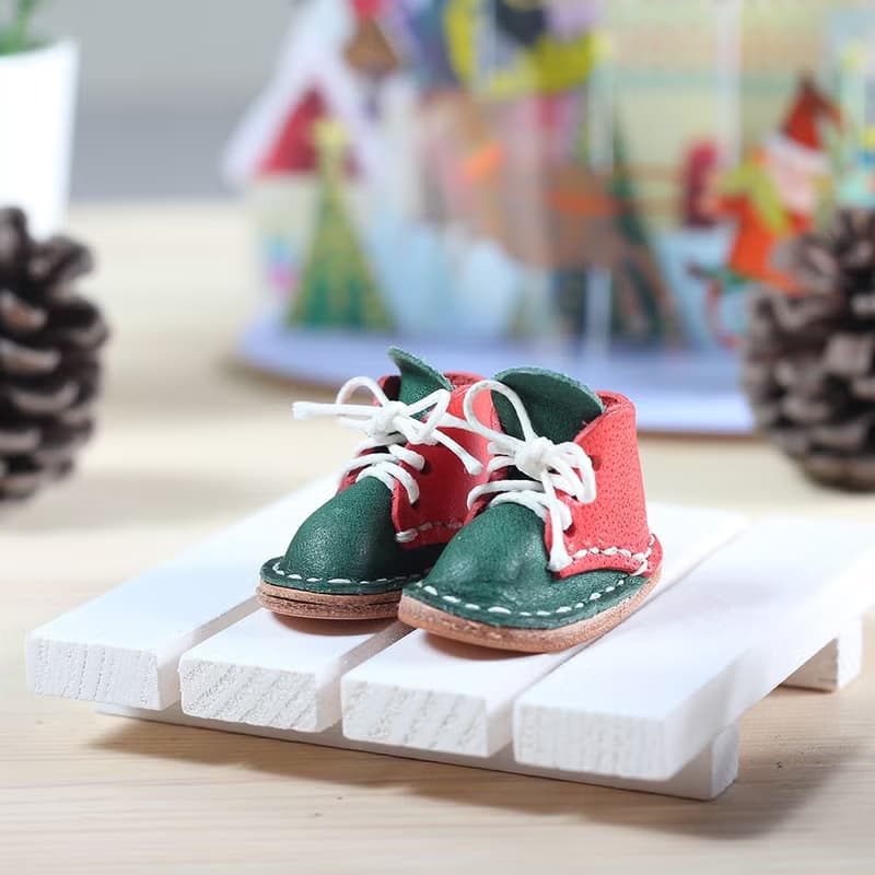 【穎川手創】🎄聖誕節限定迷你小鞋吊飾-雙色版紅配綠🎄聖誕禮物/交換禮物/鑰匙圈/Christmas gift