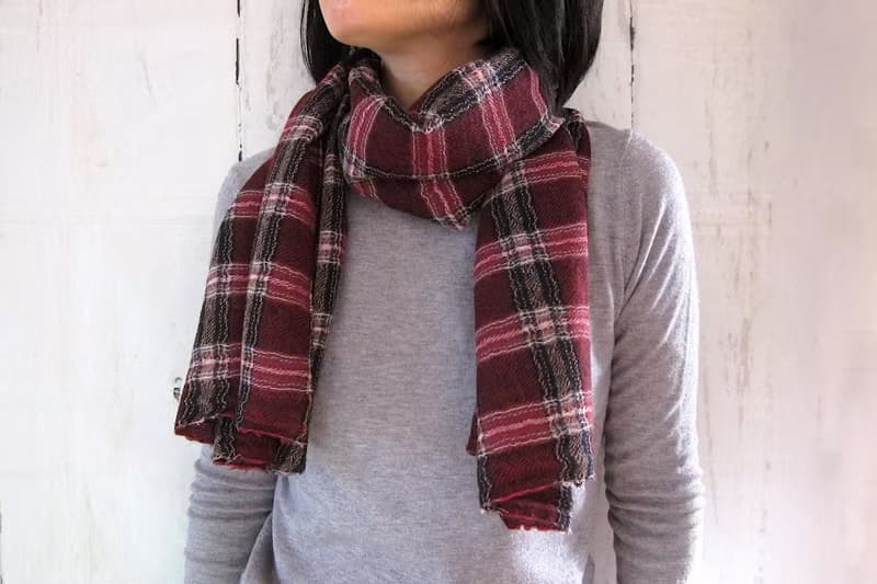尾州織タータンチェックのウールガーゼミニストール レッド