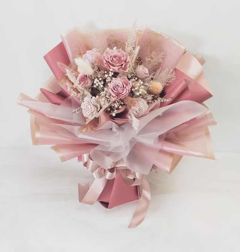 彼德邁爾 永生花花束 玫瑰花花束 情人節 典華優惠券