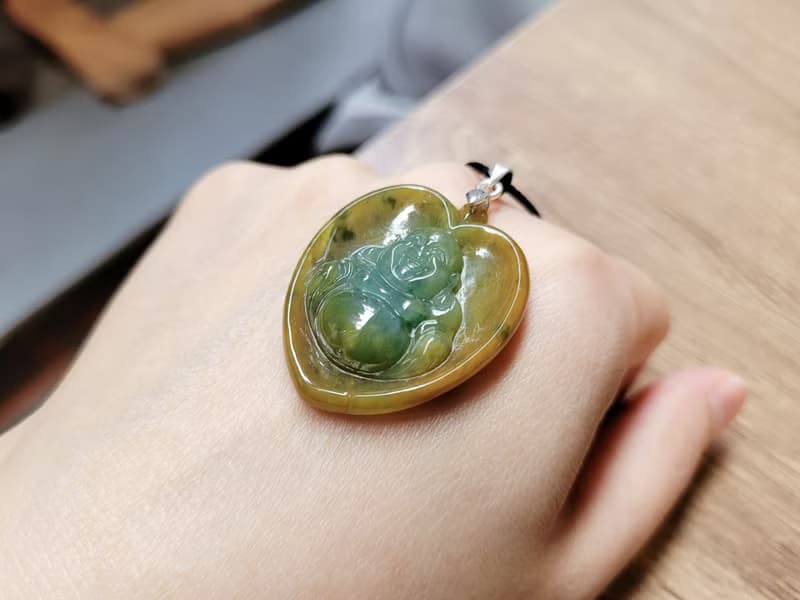【純翠】天然翡翠 藍綠黃三彩心中有佛彌勒佛 佛系畢業禮物 附證