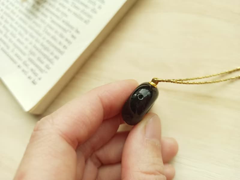 甜甜圈手工琉璃精油瓶銅項鍊(綠黑兩色可選)