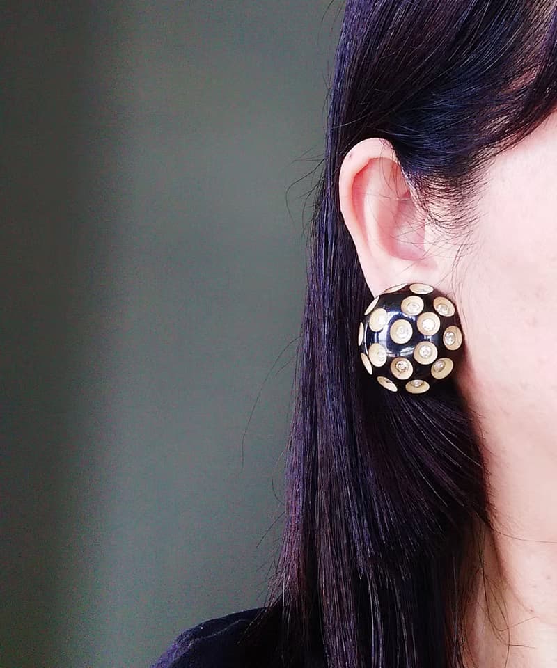 Vintage Jewelry 西洋古董飾品  摩登 普普 大圓窩 夾式耳環