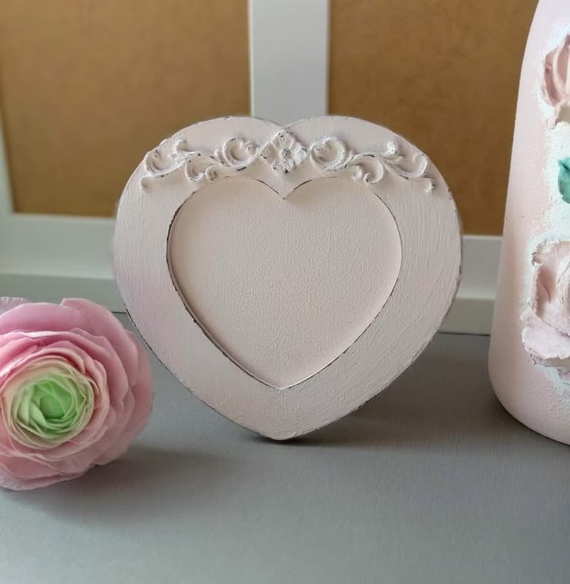 情人节礼物 Valentine's Day gift Heart-shaped photo frame with rose Picture frame
