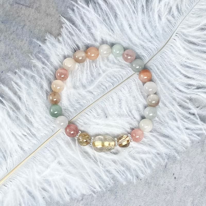 金髮晶貔貅 l 彩兔毛手串