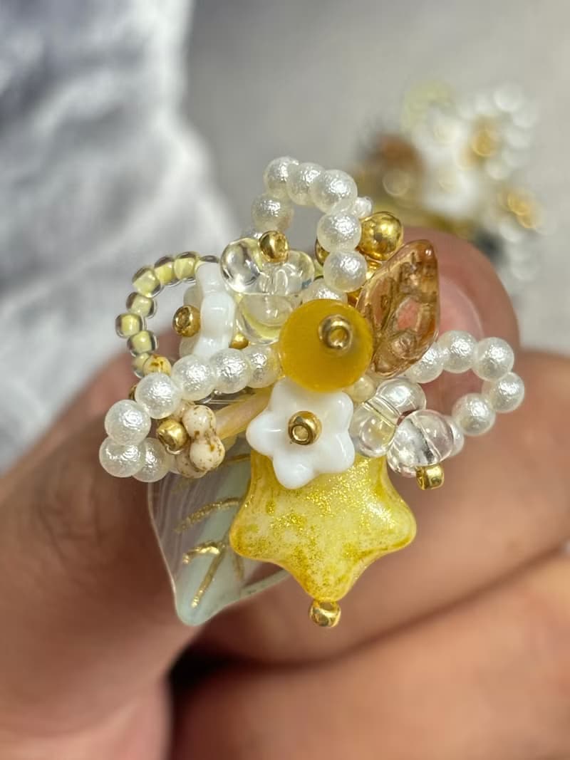 白日繁星 串珠花叢耳針耳環 手作串珠耳釘 花朵耳飾