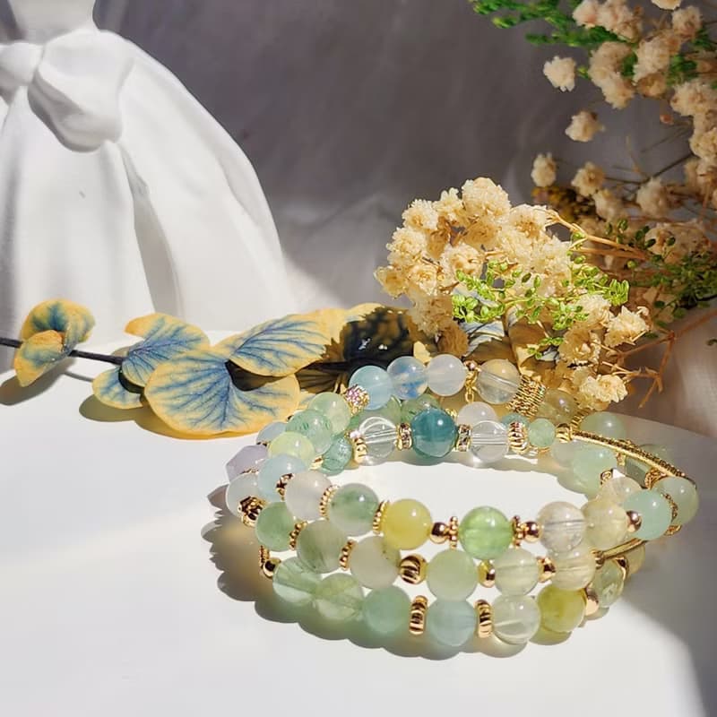 瘋狂的綠 。三圈彈性手鍊 海藍寶 葡萄石 摩根石 和田玉 藍綠晶