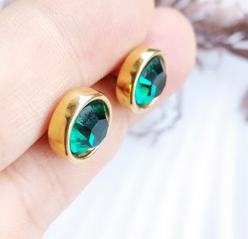 Vintage Jewelry 西洋古董飾品 SWAROVSKI 深邃綠 針式耳環