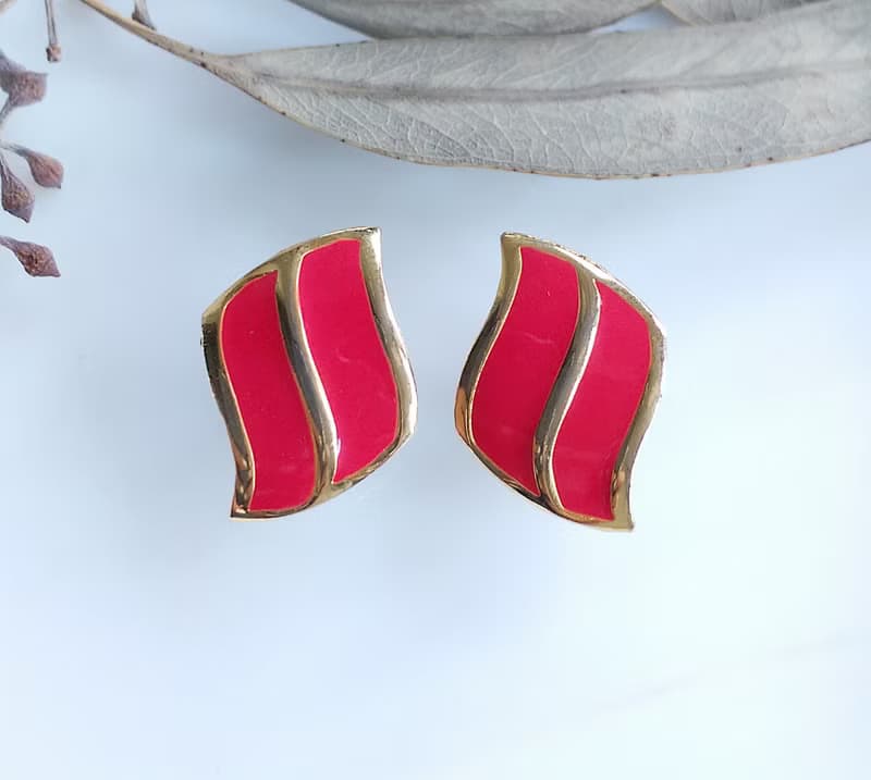 Vintage Jewelry 西洋古董飾品 小巧 貼耳 波浪 簡約 針式耳環
