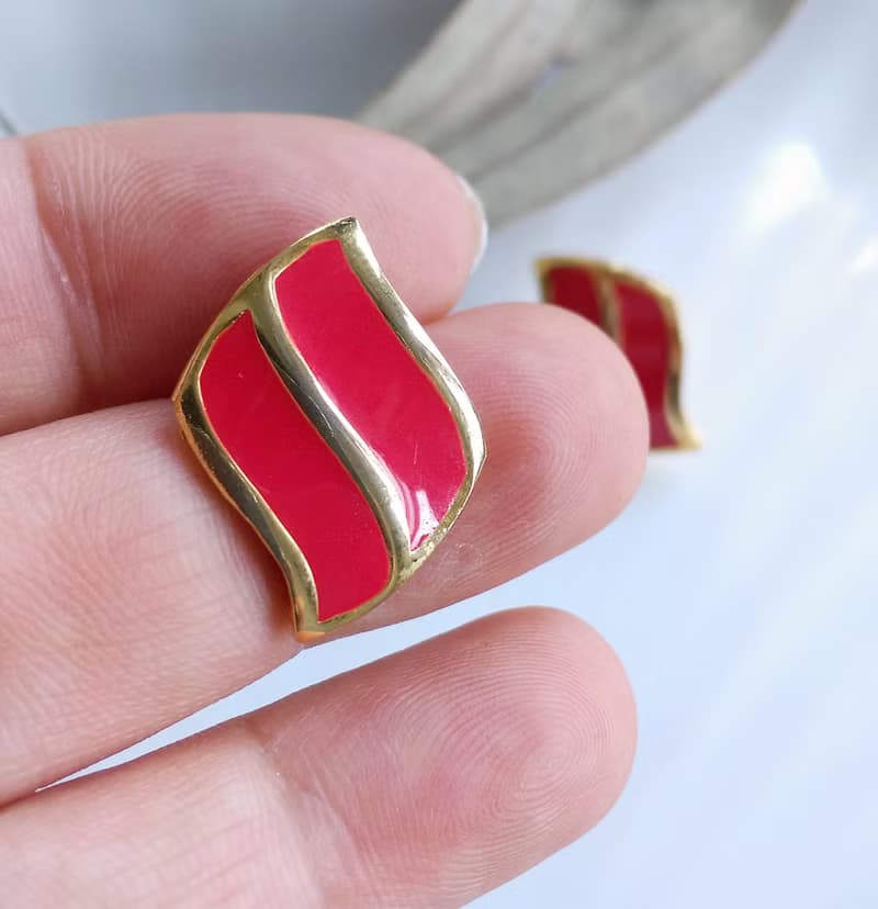Vintage Jewelry 西洋古董飾品 小巧 貼耳 波浪 簡約 針式耳環