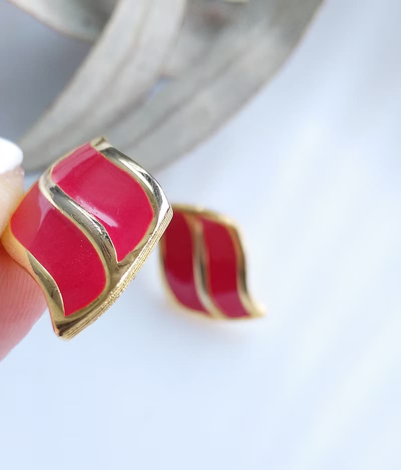 Vintage Jewelry 西洋古董飾品 小巧 貼耳 波浪 簡約 針式耳環
