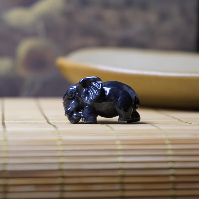 【吉象如意】烏雞翡翠大象擺飾 | 天然緬甸玉A貨翡翠 | 送禮