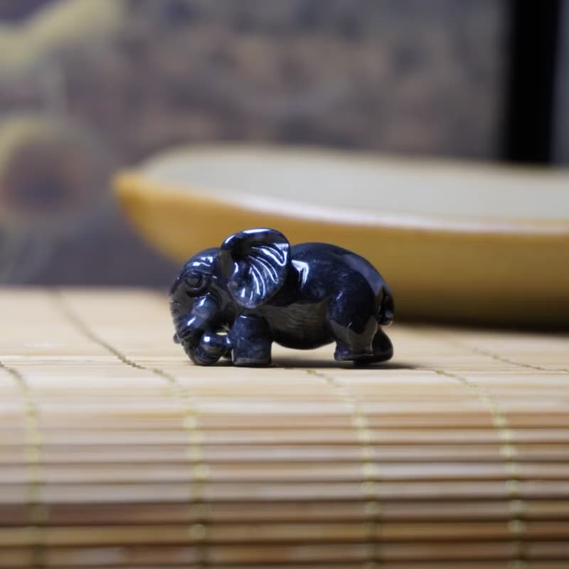 【吉象如意】烏雞翡翠大象擺飾 | 天然緬甸玉A貨翡翠 | 送禮