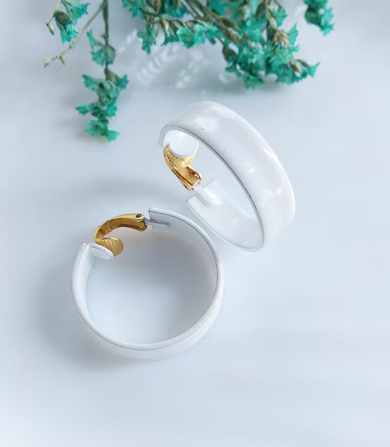 Vintage Jewelry 西洋古董飾品 白琺瑯 C圈 夾式耳環