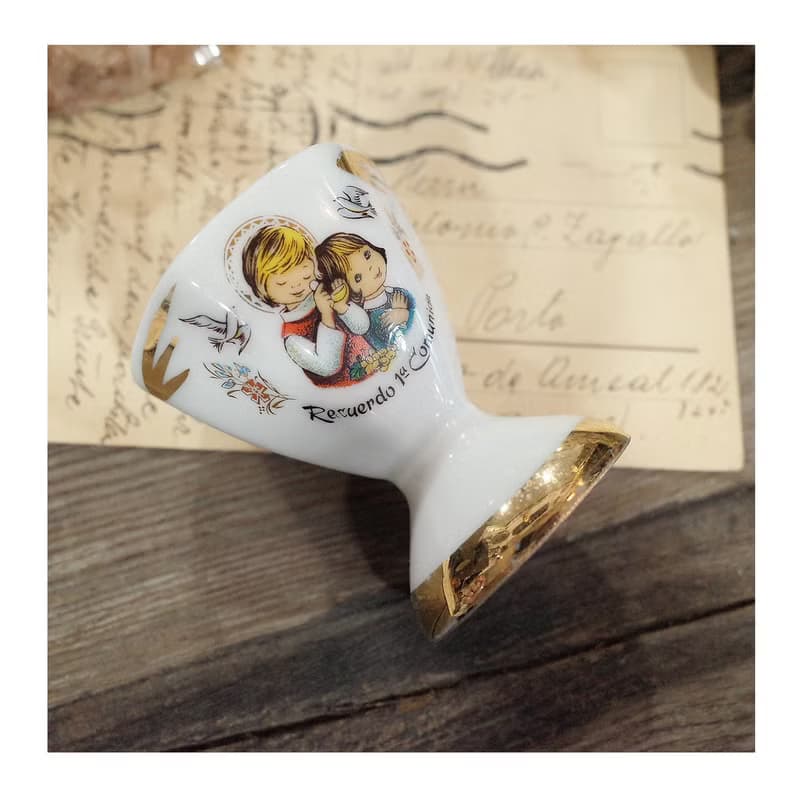 西班牙老件.描金六邊形白瓷蛋杯.瓷杯.瓷器.陳列擺件.稀有件