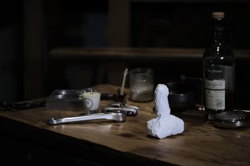 02崇拜一號 女力 雕塑 擺件 擺飾