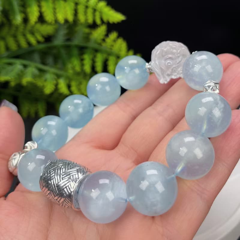淺色海藍寶設計手串 大顆粒冰潤星光 白水晶醒獅 S999銀桶珠醒獅
