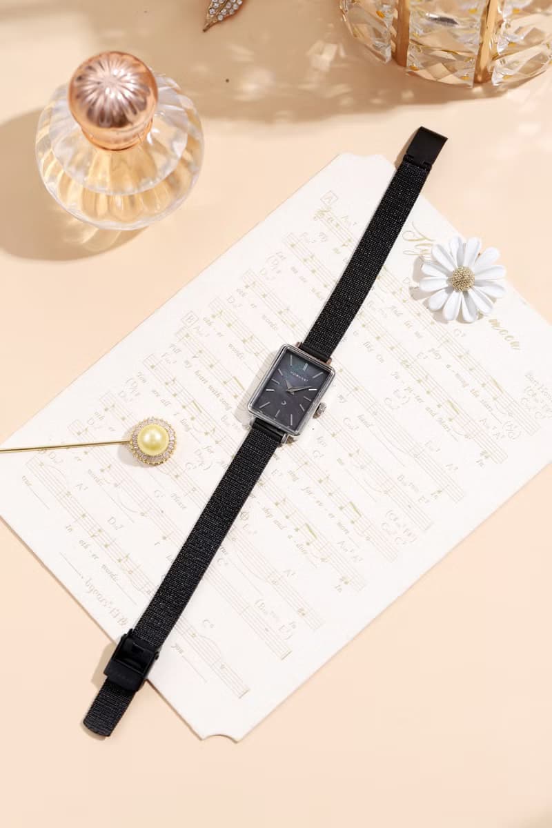 【MOONART】方型手錶 夢幻系列-天鵝(極) 女裝珍珠貝藝術手錶