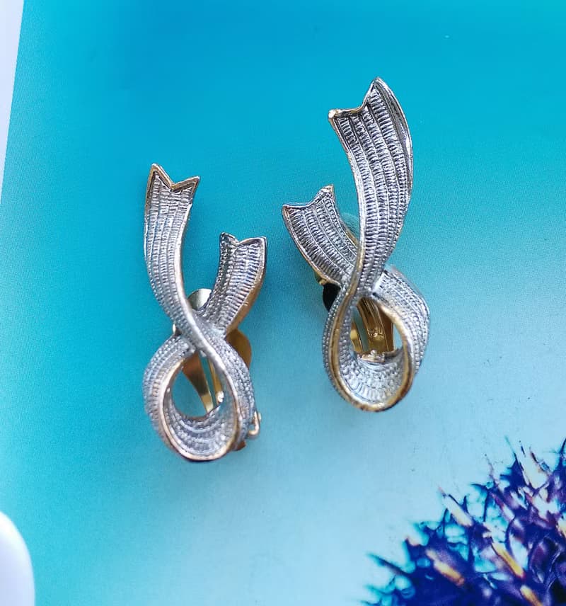 Vintage Jewelry 西洋古董飾品 精緻銀絲緞帶 夾式耳環