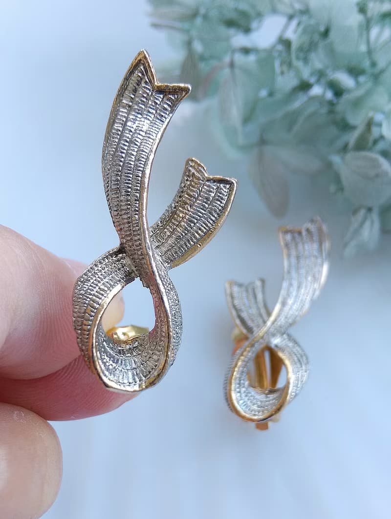 Vintage Jewelry 西洋古董飾品 精緻銀絲緞帶 夾式耳環