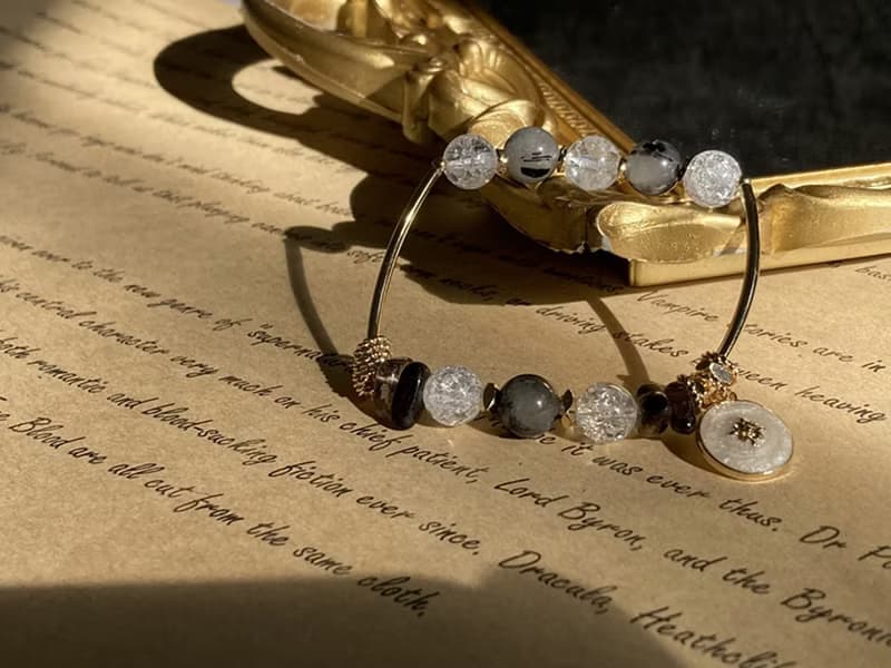 【奧德修斯的勳章。手鍊】黑髮晶、白爆花晶、茶水晶|水晶輕珠寶